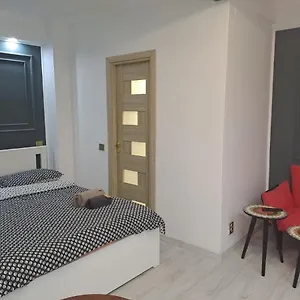 Apartment Deluxe Studio Oldtown, Bucharest